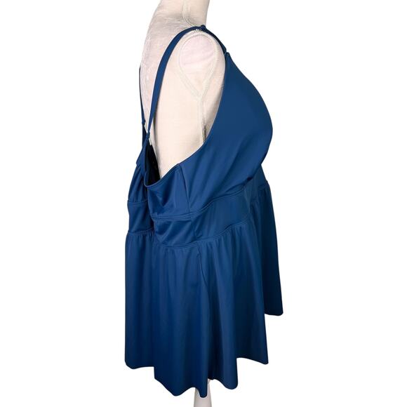 Torrid Wire Free Cross Back Tankini Top Poseidon Blue 6D/DD New - Picture 11 of 13